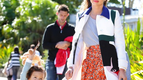 Napsütéses séta a mamával