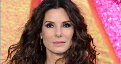 Sandra Bullock hajkoronájával beragyogta a vörös szőnyeget