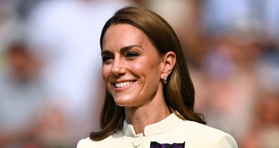 Álló ováció fogadta Katalin hercegnét, aki királynőként jelent meg a wimbledoni tenisztornán