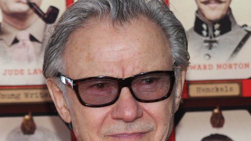 Férfi fegyverrel - Harvey Keitel 75!