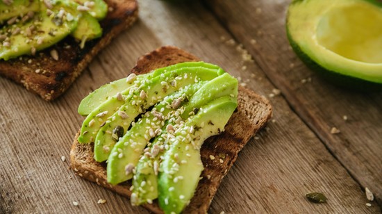 Egy hónapig minden nap avokádót ettem, ez történt a testemmel