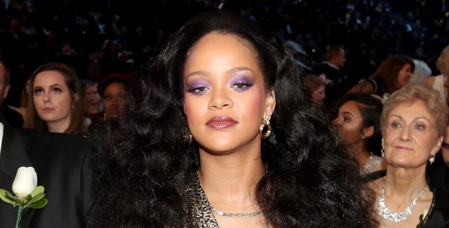 Rihanna a Grammy-gálán