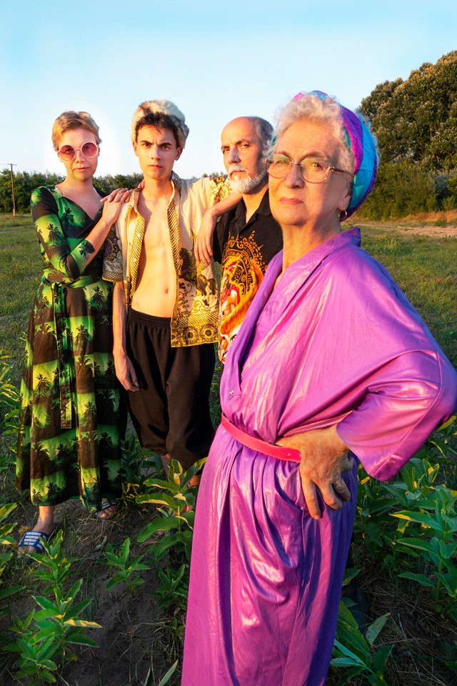 A nagymama szekrényében találod a legmenőbb darabokat: inspirálódj a Mama Guccsi szettből