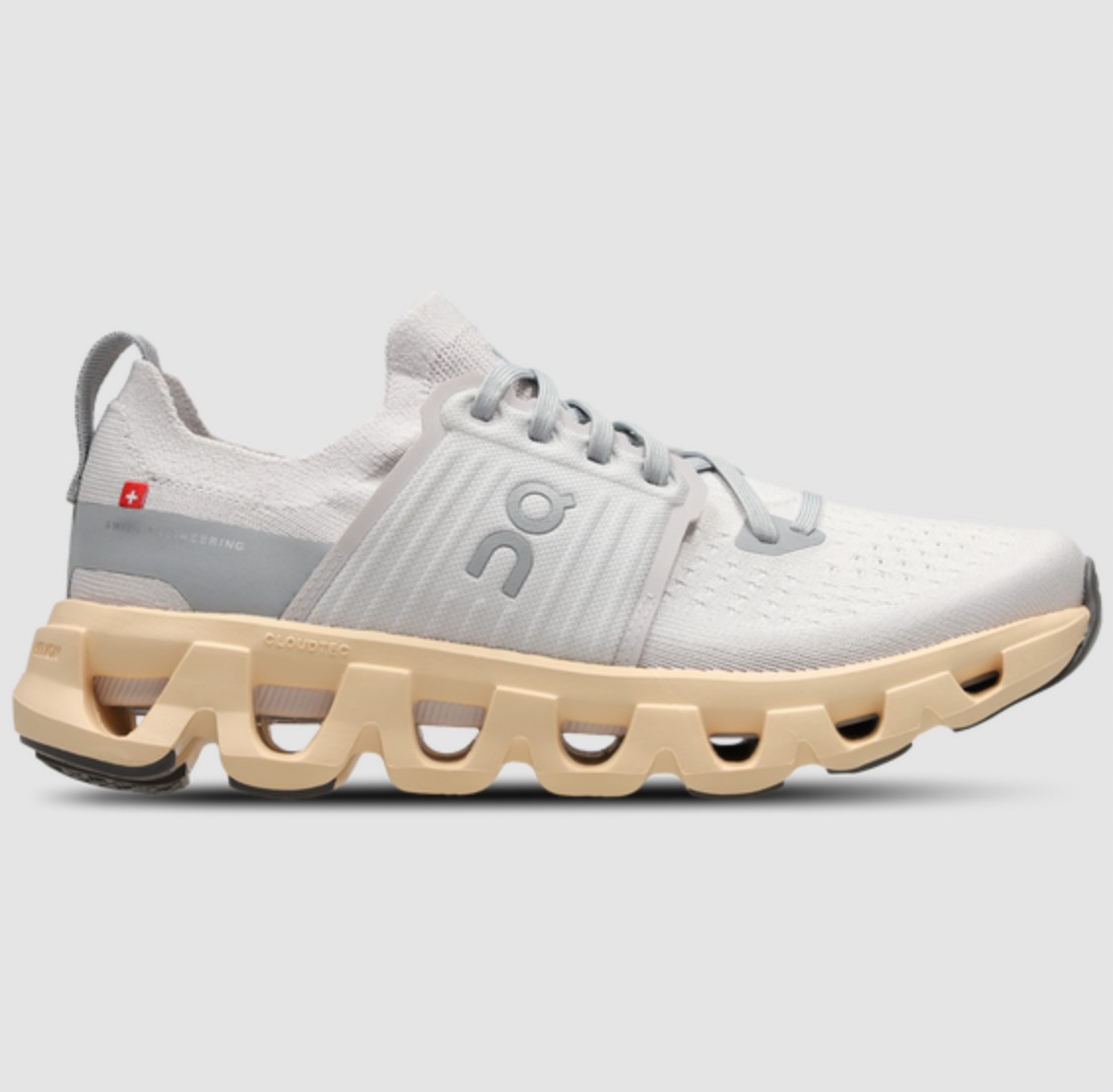 ON CLOUDSWIFT - Footlocker 64 990 Ft