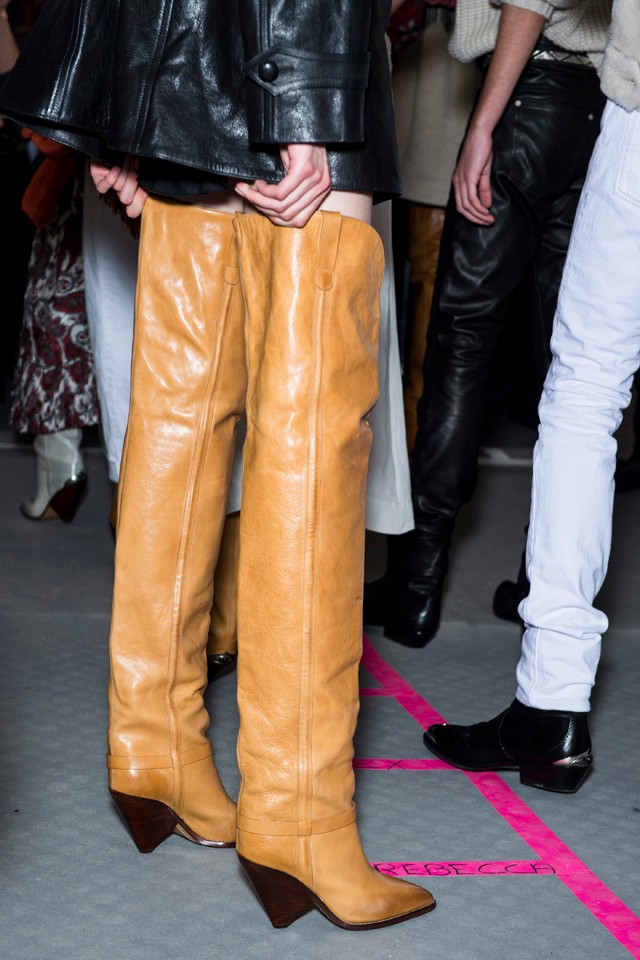 Itt a tél és egyben a maxi csizma-szezon! Mutatjuk a legtrendibb darabokat