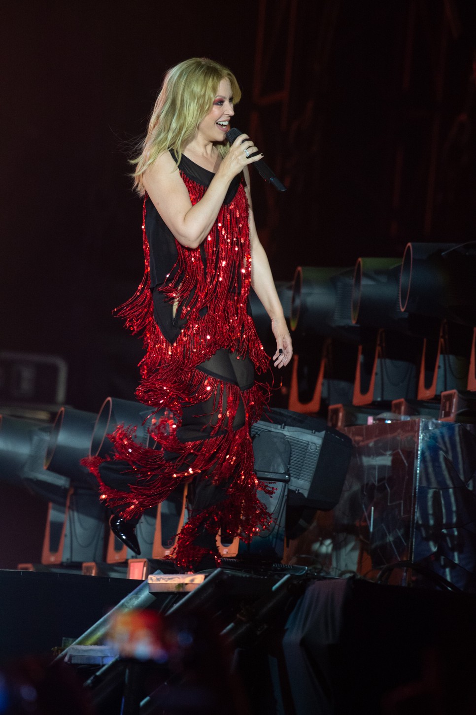 Függetlenül attól, hogy a Dolce & Gabbana és az YSL vörös szőnyegén sétál, vagy egyszerűen csak kilép a színpadra, Kylie megjelenése soha nem okoz csalódást.