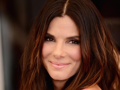 Sandra Bullock haja a válláig sem ér! Brutálisan rövid!