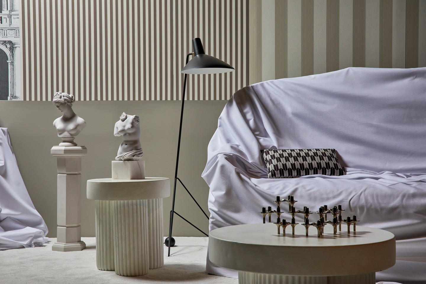 A SALON BUDAPEST designkiállításon a legjobb lakberendezők, stylistok próbálnak levenni a lábadról!