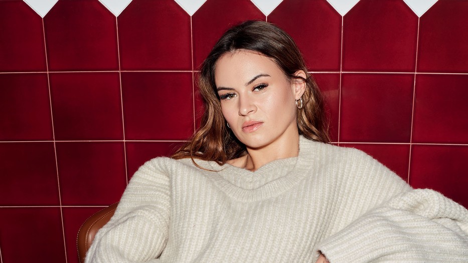 Sápi Vivi GLAMOUR 20 digitális címlap