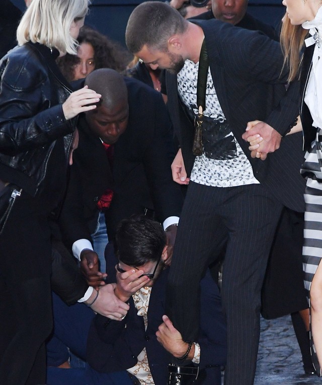 Videó: Justin Timberlake-et megtámadták Párizsban