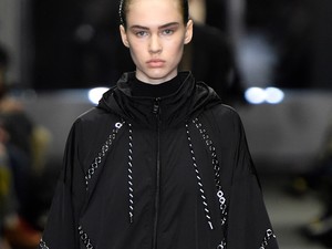 Már rég megszabadultál ezektől a hajcsatoktól, pedig most visszatérnek!