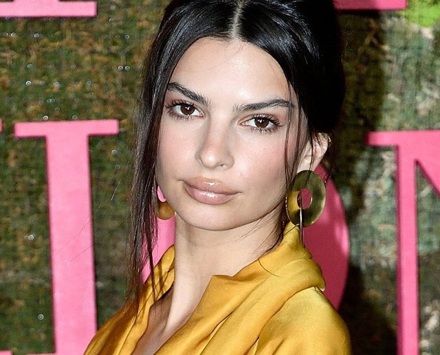 Emily Ratajkowski