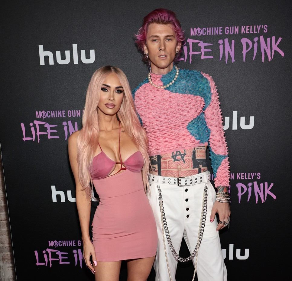 Megan Fox és MGK úgy mutatnak, mint Barbie és Ken | Fotó: Jamie McCarthy/ Getty Images