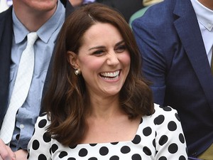 Eltiltották, most stíluskirálynőként tért vissza Kate Middleton