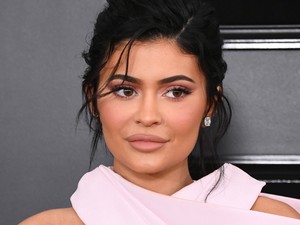 Mark Zuckerberget is legyőzte: Kylie Jenner lett a legfiatalabb dollármilliárdos