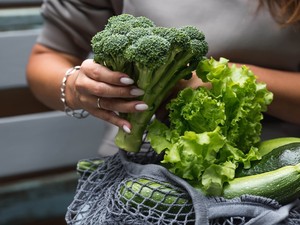 Ezek a zöldségek csökkenthetik a vastagbélrák kockázatát, mégsem eszel belőlük eleget