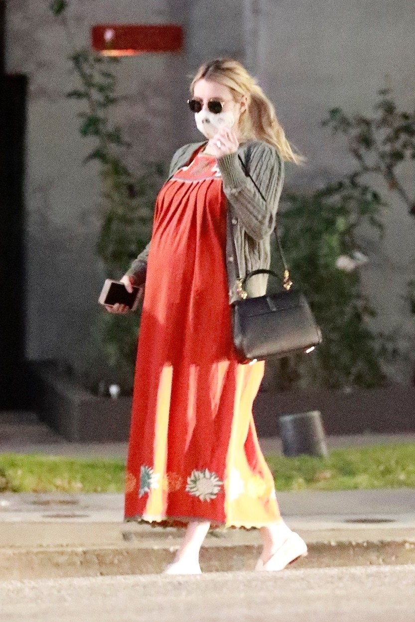 Emma Roberts a legcukibb bohém kismama, minden napra jut egy újabb szuper szett