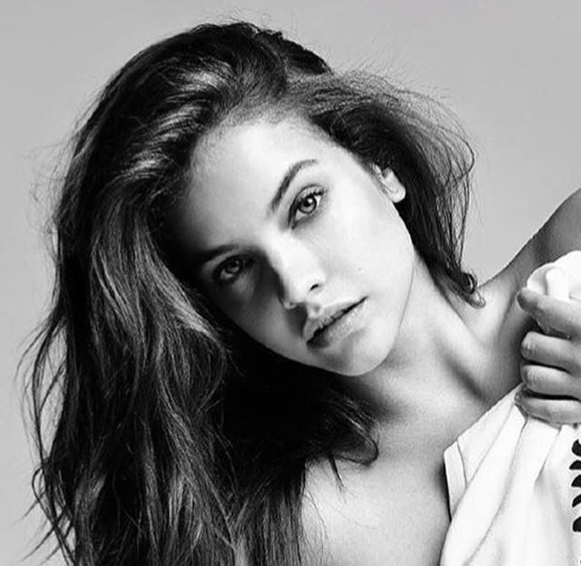 Palvin Barbi extrém frizurával kezdte az évet! Így még sosem láttad!