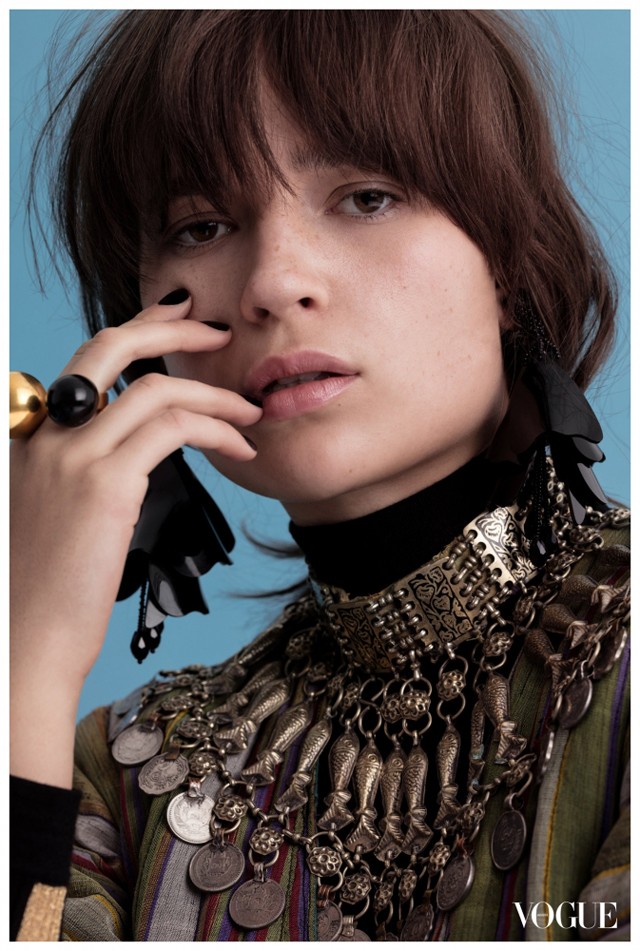 Magyar siker! A Dubaiban élő Balla Vivienne a Vogue Arabiának fotózott