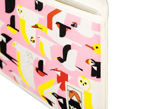 Veszélyeztetett madarak ihlették a magyar márka, az Ykra varázslatos táskáit 