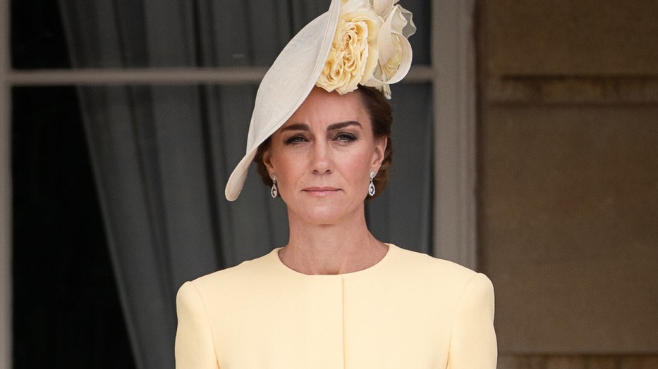 Katalin hercegné ugyanazt a kalapot viselte, amit Meghan Markle és Harry herceg esküvőjén, többek szerint ez egyértelmű üzenet