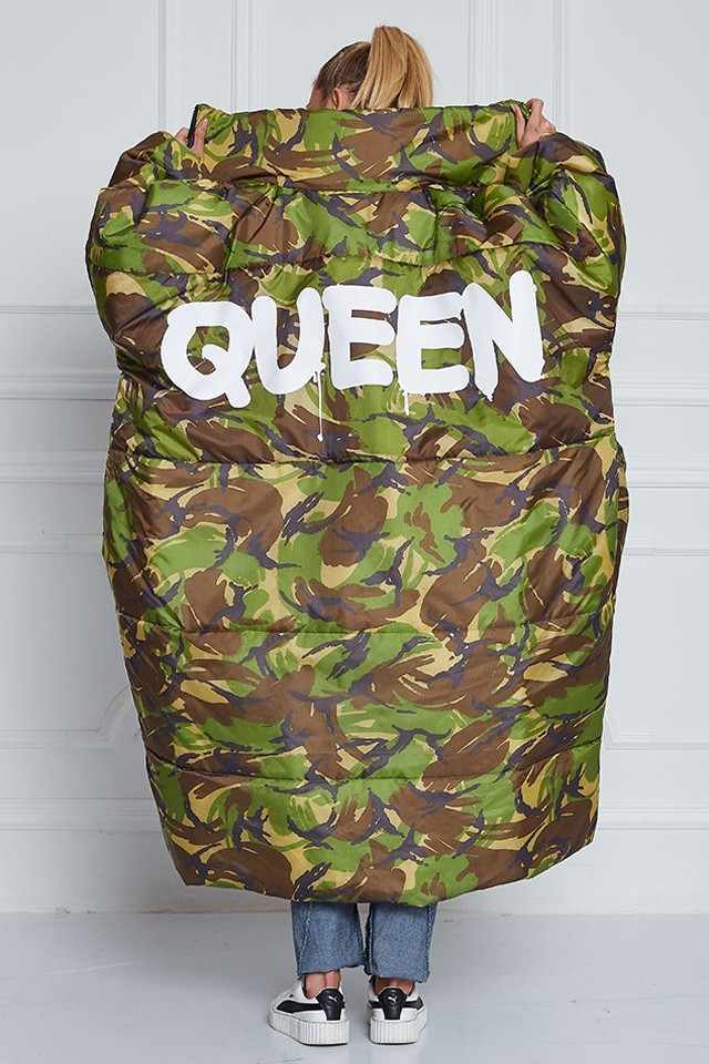 Terepmintás feliratos SUGARBIRD 54990 Ft