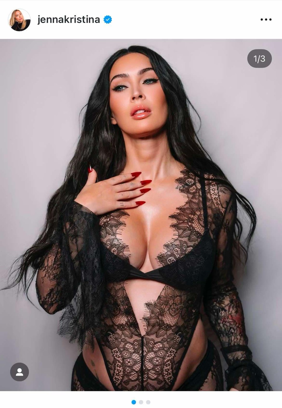 Megan Fox az érzékiség és az elegancia megtestesítője