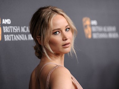 Ma férfi könnyek fognak hullani! Jennifer Lawrence bepasizott!