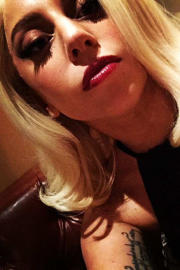 Lady Gaga egy korábbi szelfije