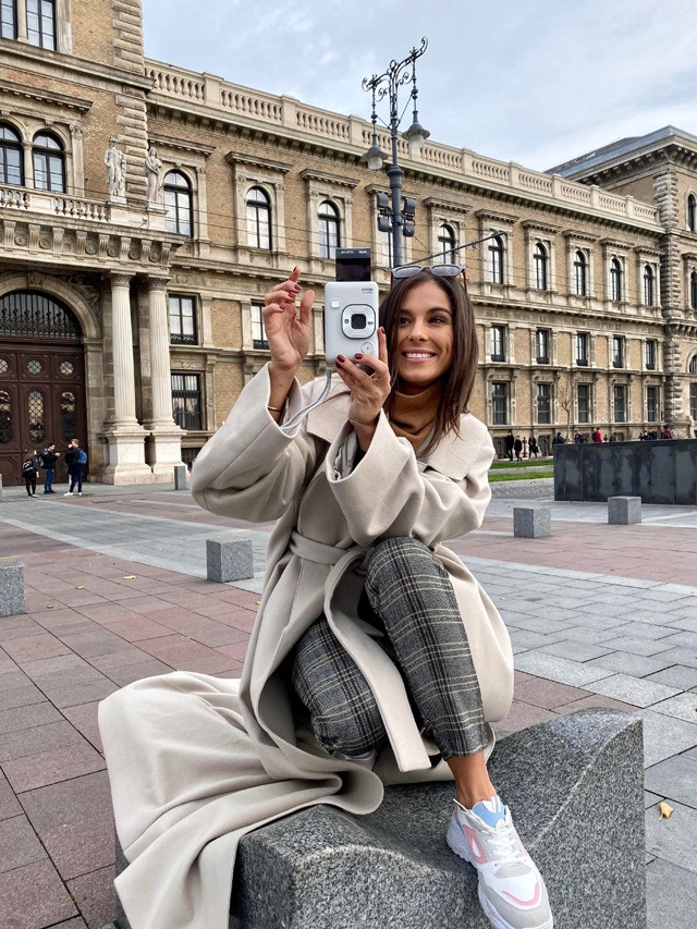 Molnár Andi ebben az alapdarabban megállíthatatlannak érzi magát