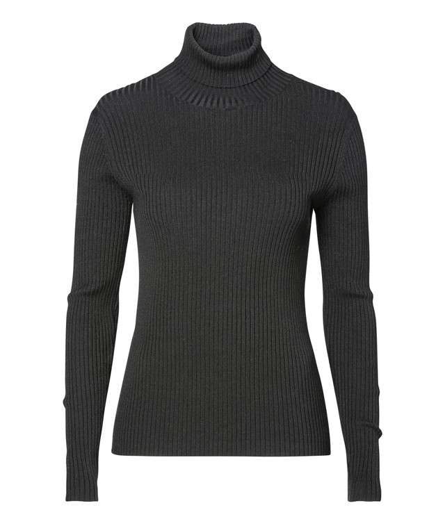 A garbó most kötelező beszerzés. Akár koktélruhák alá is viselheted, de zakókkal, nadrágkosztümökkel is felveheted. C&A 4590 Ft