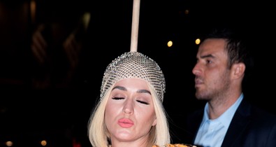 Mindenki szexizett, Katy Perry pedig hamburgernek öltözött a Met gála afterpartiján