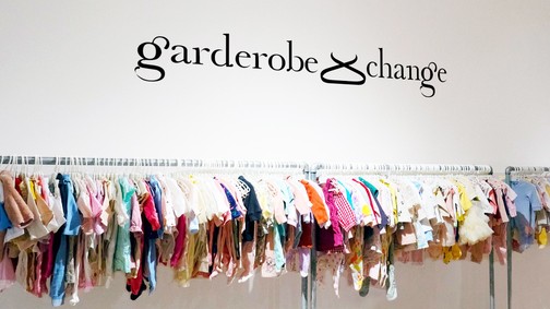 A gyerekek egy pillanat alatt kinövik a ruháikat, jó döntés másodkézből beszerezni