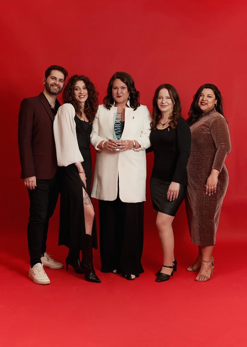 A GLAMOUR Women of the Year Az év hősnői díját idén a Romaversitas Alapítvány kapta. A képen balról jobbra: Horváth Zsolt, Eredics Lilla, Fedorkó Boglárka, Jakab Mária és Pocsai Bernadett