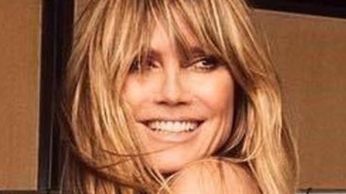 Micsoda?!?!? Heidi Klum kitette a mellét Instagramra, takarás nélkül