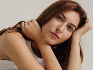 Puskás-Dallos Bogi szívmelengető videóval üzent kisbabájának