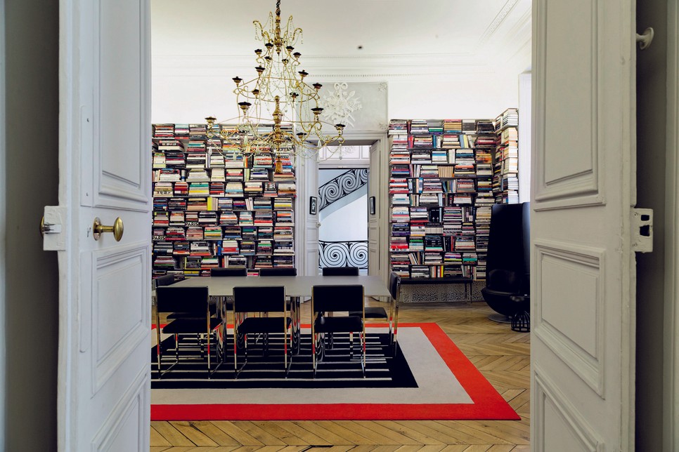 Lagerfeld irodája és könyvtára Párizsban