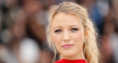 Blake Lively teljesen új ember lett ezzel a hajjal