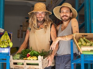 Steiner Kristóf új könyvét receptre írnánk fel, a legfinomabb ételek mellé komplett életfilozófiát kapunk