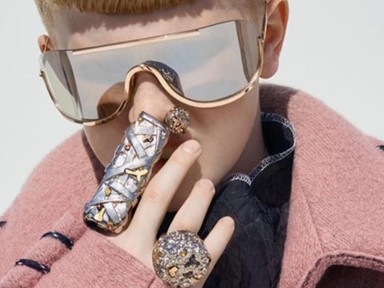 Bátor? Felháborító? Női ruhákba öltöztette 11 éves kisfiát