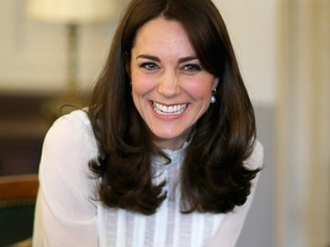 Katalin hercegné ezt a kényelmes Zara felsőt viseli otthon a karanténban