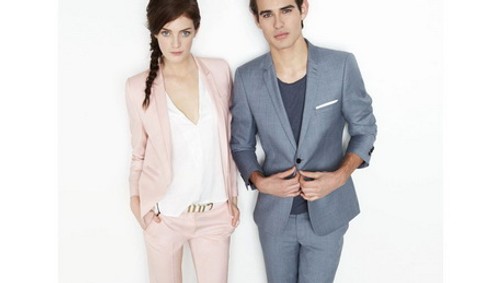 A balhés rocksztár a vagány párok kedvenc márkájának tervez