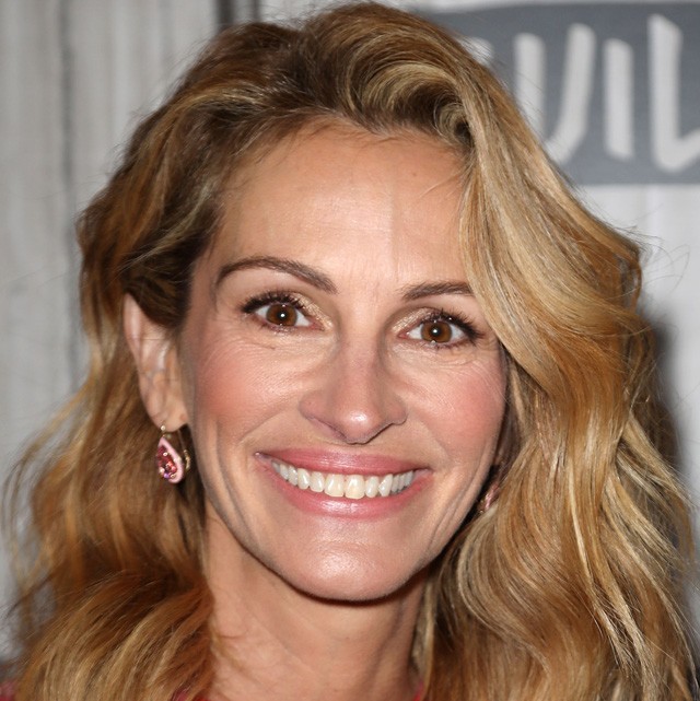 Julia Roberts