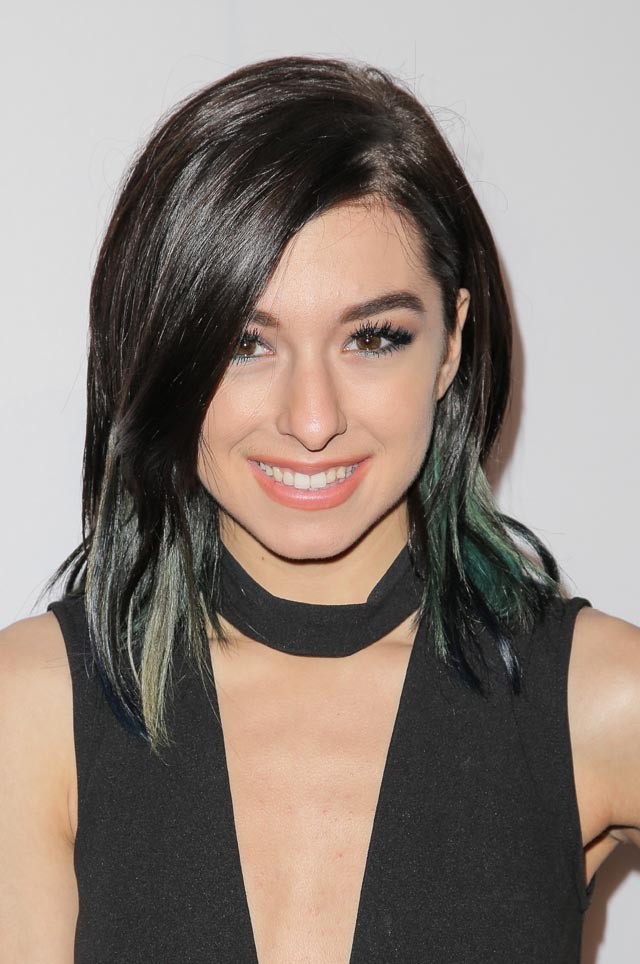 Christina Grimmie – a 22 éves énekesnő halála az egyik legnagyobb tragédia volt idén, a fiatal popsztárt Orlandóban lőtték le, miközben éppen autogramot osztogatott.