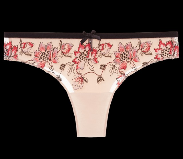 Tezenis 1990 ft helyett 1590 ft