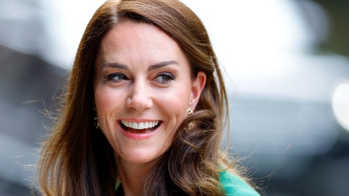 Katalin hercegné élete legszebb ruhájában debütált walesi hercegnéként