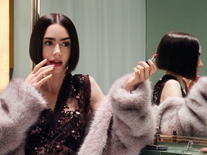Lily Collins és a Zalando épp most oldotta meg a legnagyobb reggeli gardróbkrízisedet