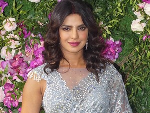 Priyanka Chopra megmutatja, mit kell viselni egy milliárdos esküvőjén