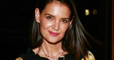 Hatalmas botrány van Katie Holmes új barátja körül