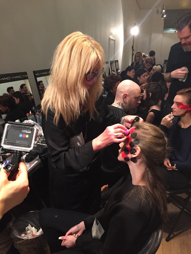 Modern punkos dívák Vivienne Westwood bemutatóján